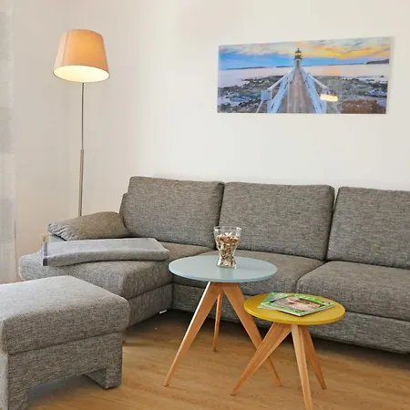 Villa Anni - Whg 3 Mit Terrasse Goehren (Ruegen)